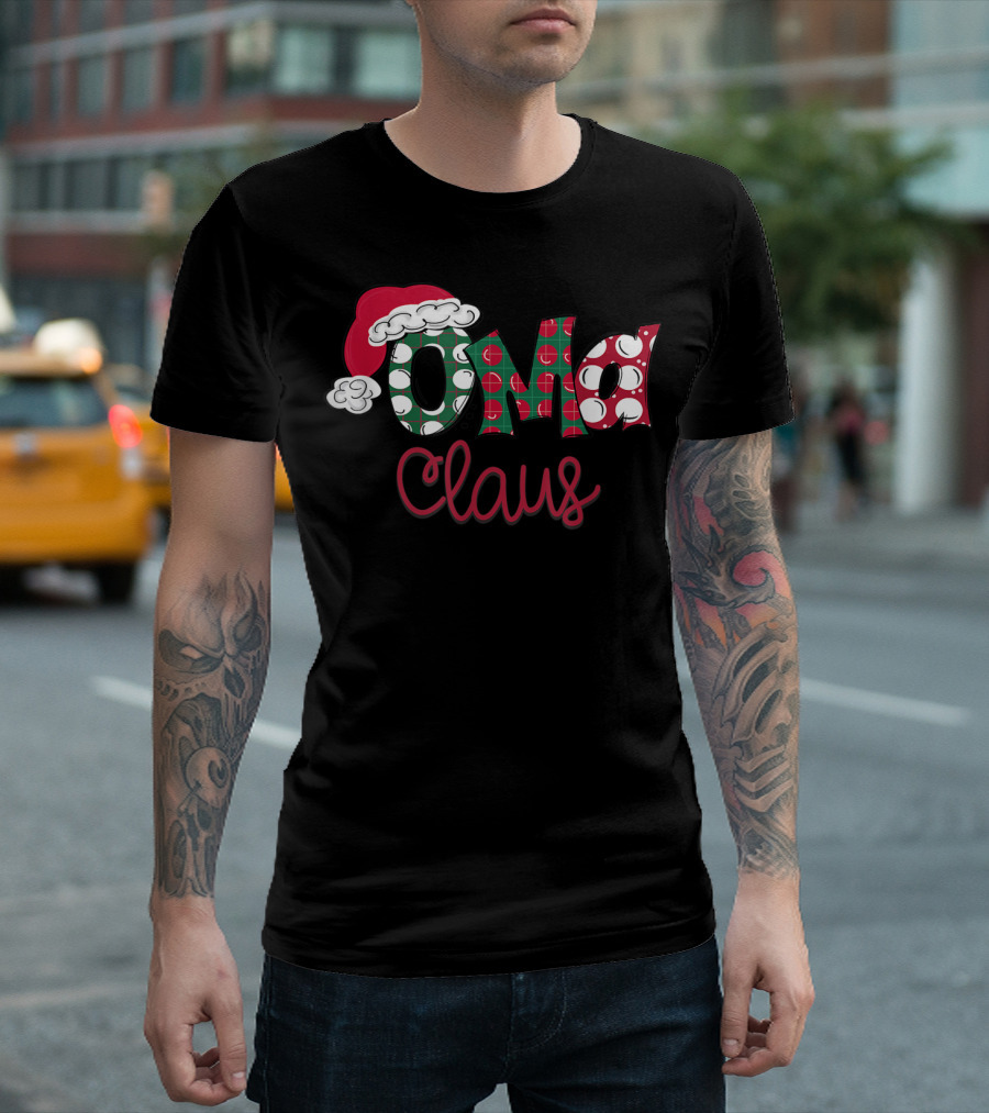 Oma Claus Christmas Santa Hat Grandma T-Shirt