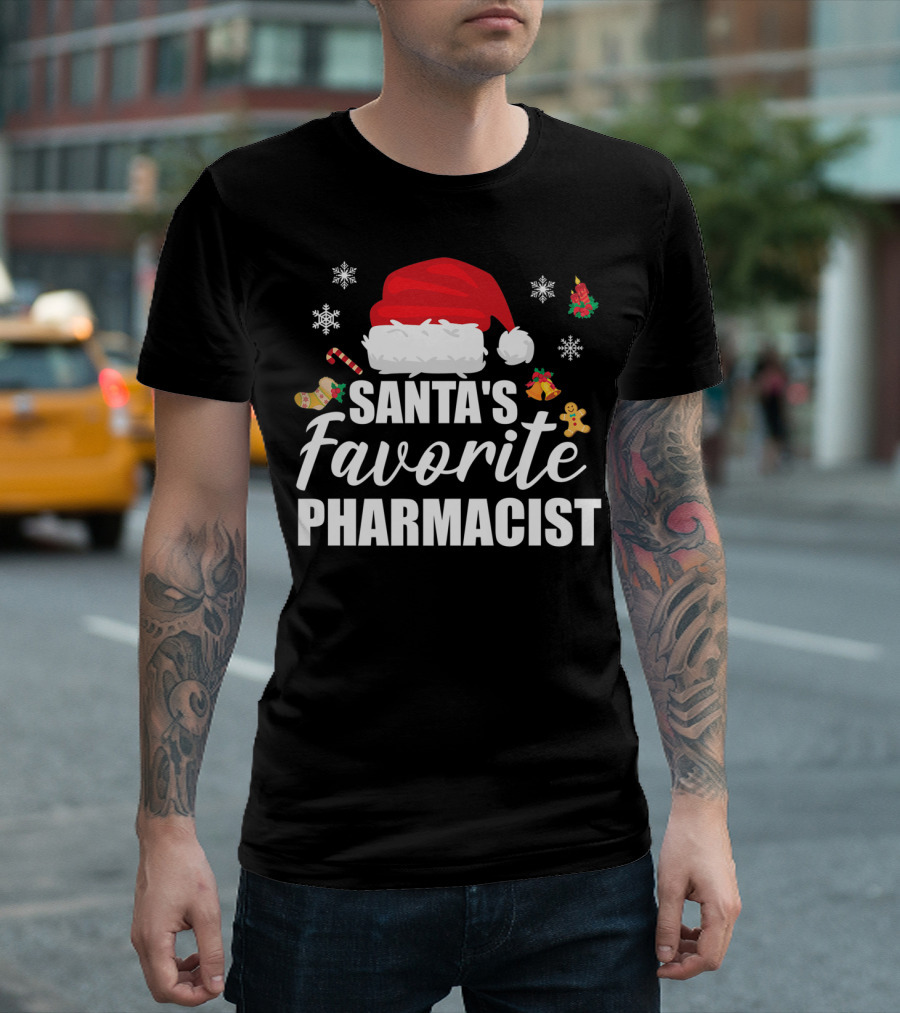 Santa's Favorite Pharmacist Christmas Santa Hat Snowflakes Gingerbread Candy Cane T-Shirt