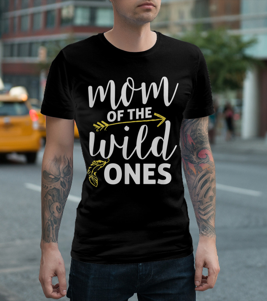 Mom Of The Wild Ones Arrow Feather T-Shirt