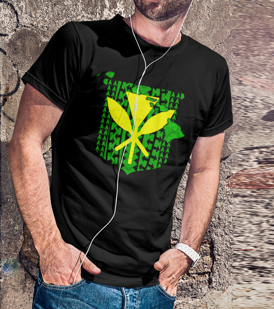 Tribal Kanaka Maoli Hawaiian Islands Shield With Green And Yellow T-Shirt