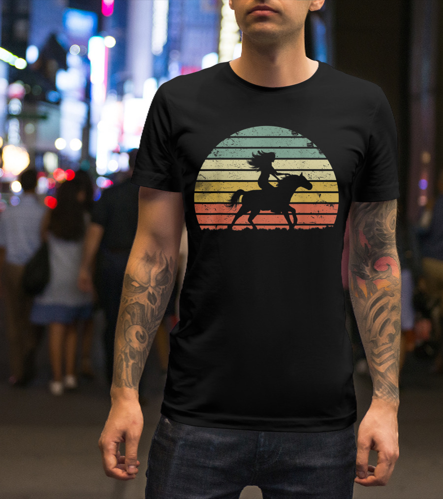 Girl Horse Riding Vintage Cowgirl Texas Ranch Retro Sunset T-Shirt
