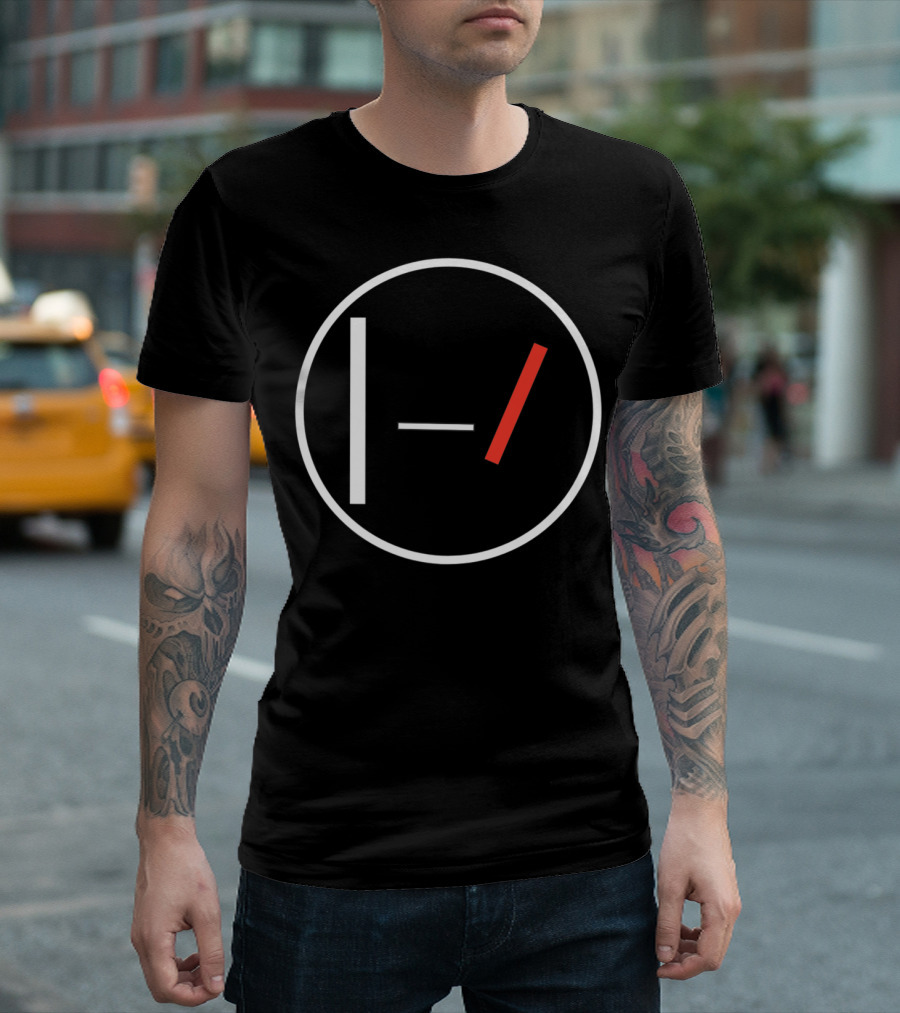 Pilots Twenty One Iconic Band Emblem Perfect Fanny T-Shirt