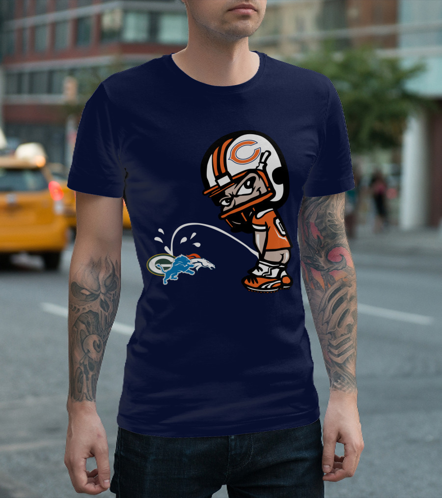Chicago Bears Player Helmet Packers And Broncos Rivalry T-Shirt