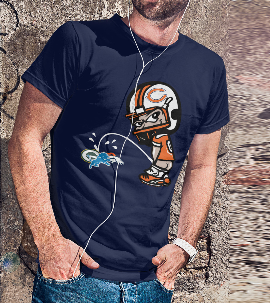 Chicago Bears Player Helmet Packers And Broncos Rivalry T-Shirt