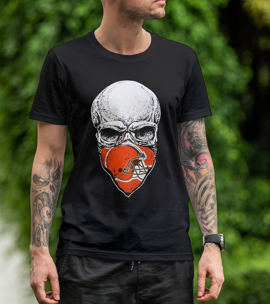 Cleveland Browns Skull With Helmet T-Shirt