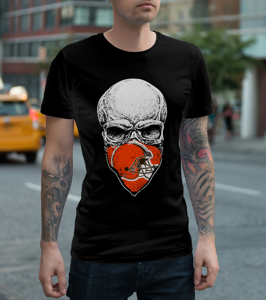 Cleveland Browns Skull Helmet Fan Gear T-Shirt
