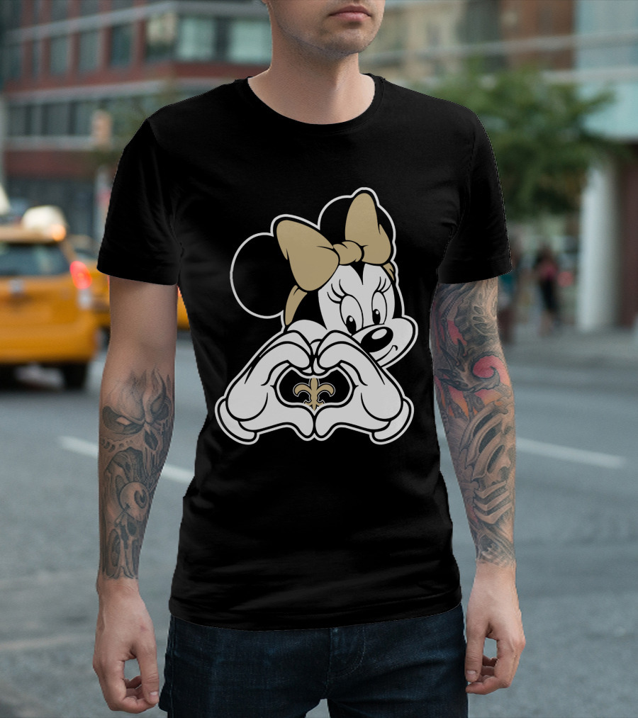 Minnie Mouse Heart Hands New Orleans Saints T-Shirt
