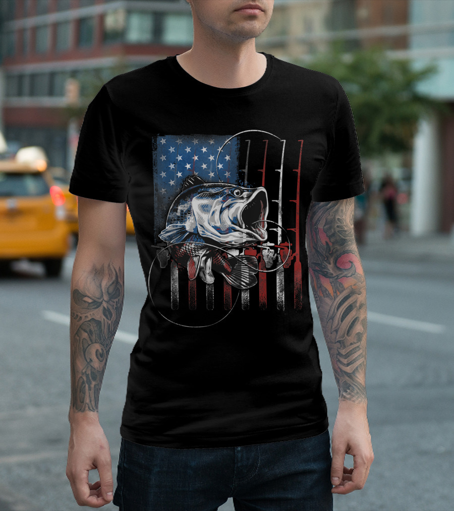 Vintage American Flag Bass Fishing USA Fisherman T-Shirt