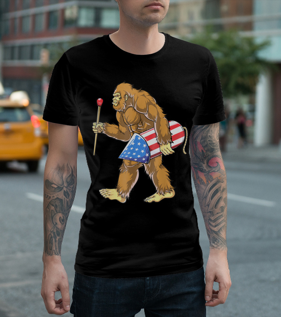 Bigfoot Sasquatch Fireworks 4th Of July Patriotic T-Shirt