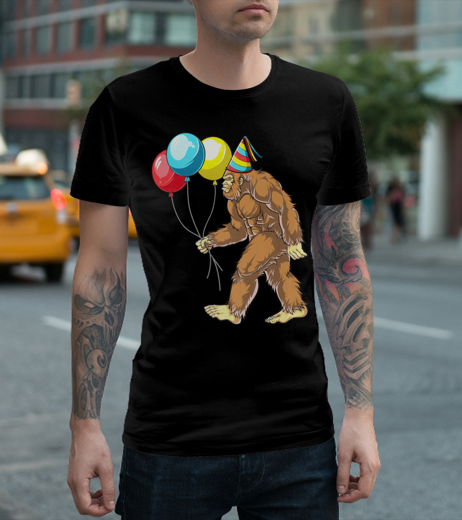 Bigfoot It's My Birthday Kids Boys Sasquatch Party with Balloons and Party Hat T-Shirt