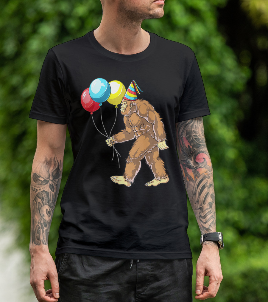 Bigfoot It's My Birthday Kids Boys Sasquatch Party With Balloons And Party Hat T-Shirt