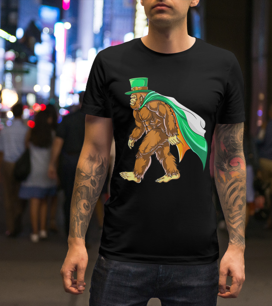Bigfoot St Patricks Day Boys Leprechaun Irish Flag Sasquatch T-Shirt