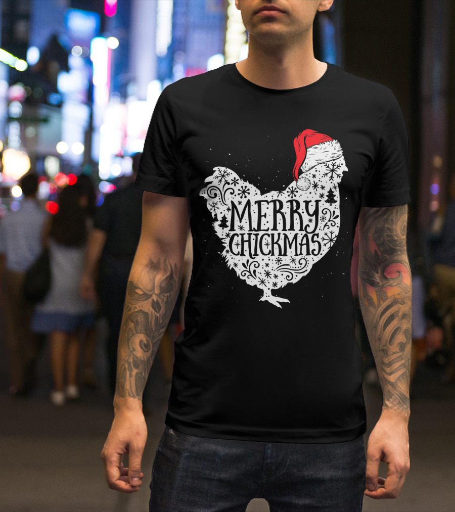 Merry Chickmas Chicken With Santa Claus Hat T-Shirt