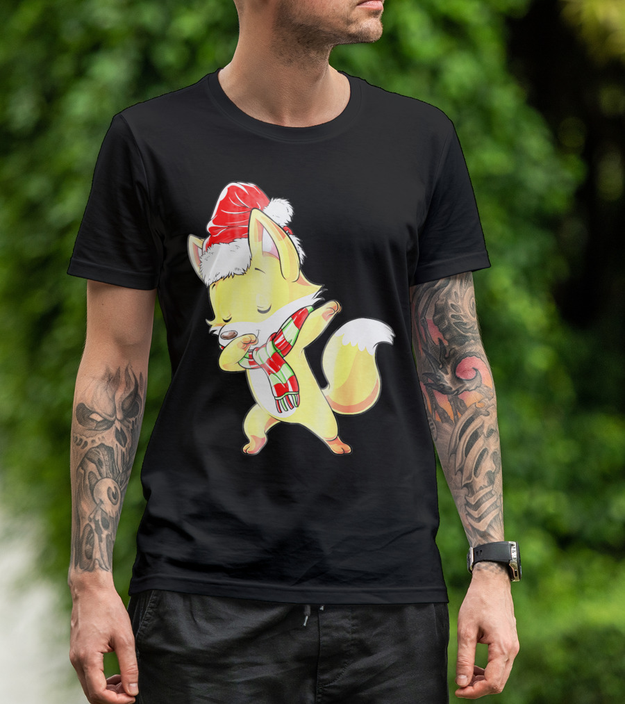 Christmas Fox Dabbing In Santa Hat And Scarf T-Shirt