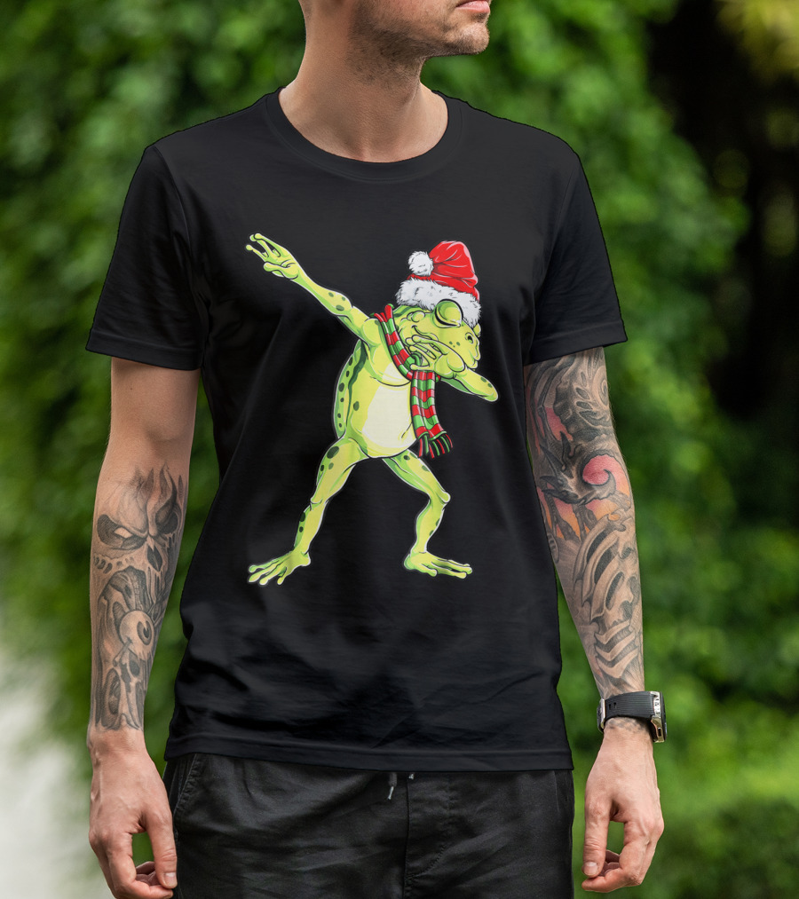 Dabbing Frog With Santa Hat And Scarf Christmas T-Shirt