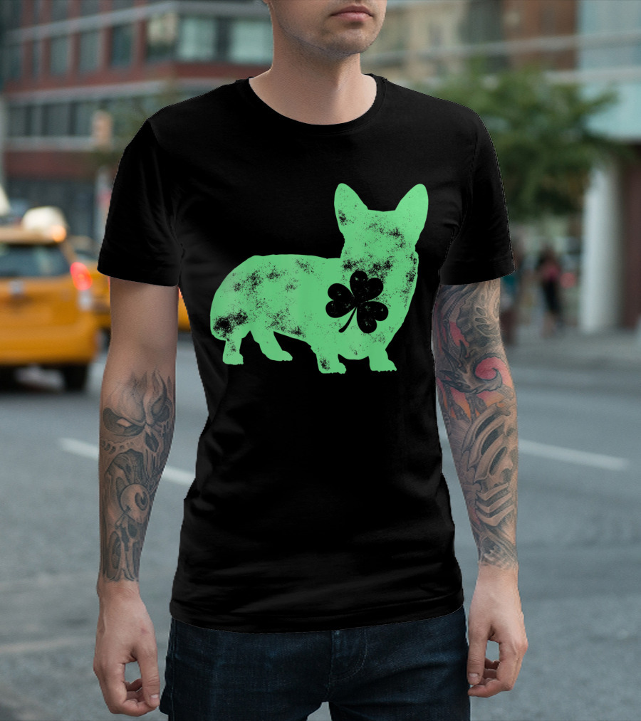Corgi Shamrock Dog Lover St Patricks Day T-Shirt
