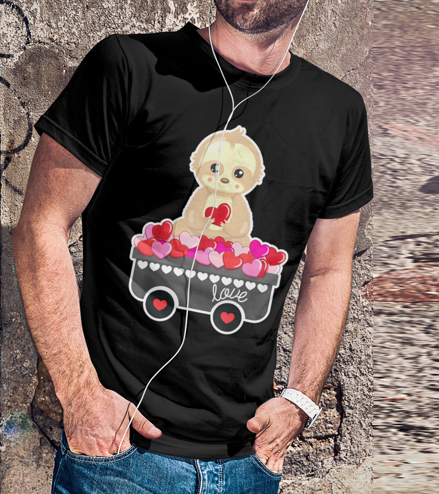 Cute Sloth Love Valentine Hearts In Cart T-Shirt