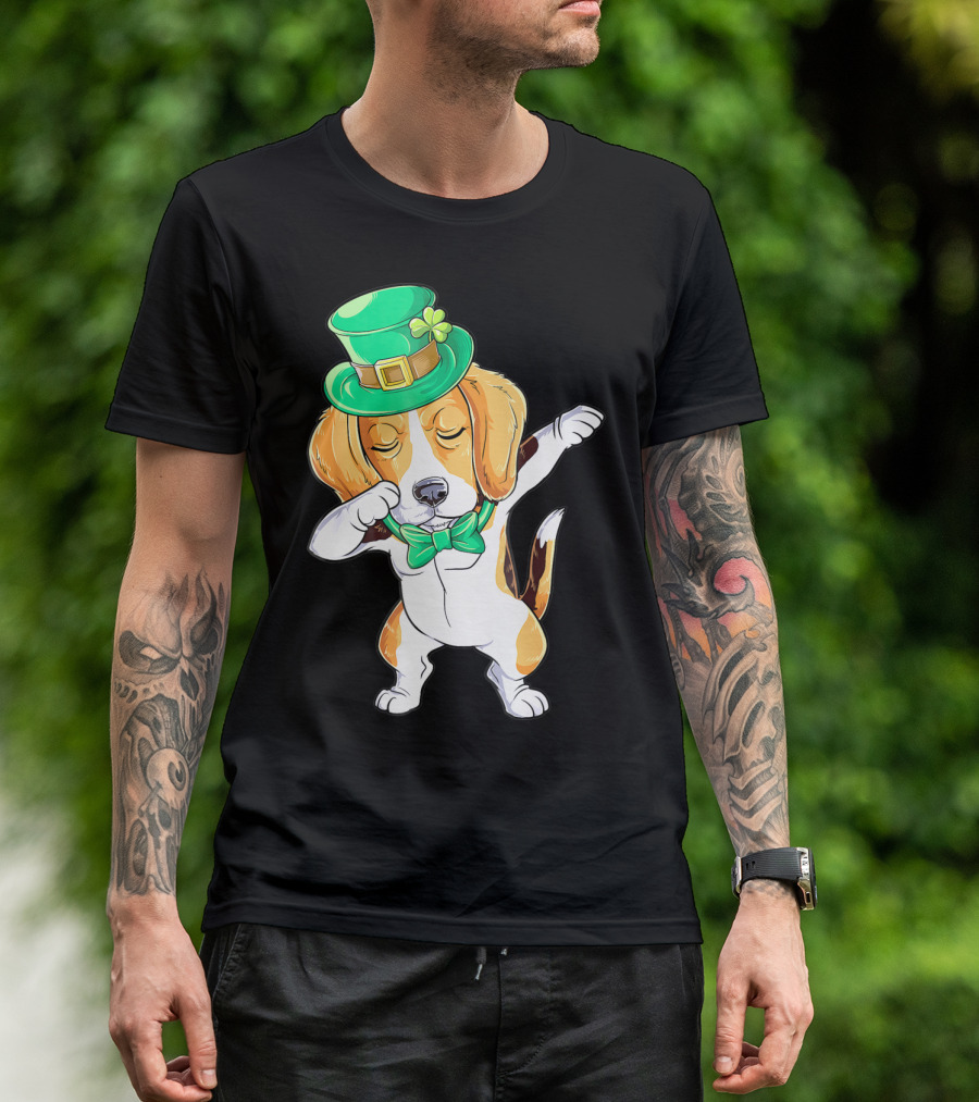 Dabbing Beagle In St Patricks Day Leprechaun Hat And Bowtie T-Shirt