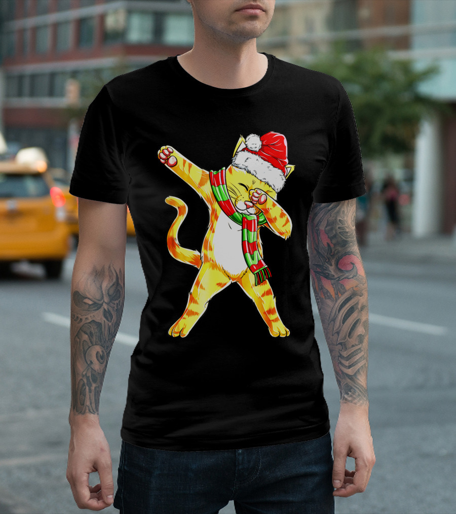 Dabbing Cat Santa with Festive Hat and Scarf T-Shirt