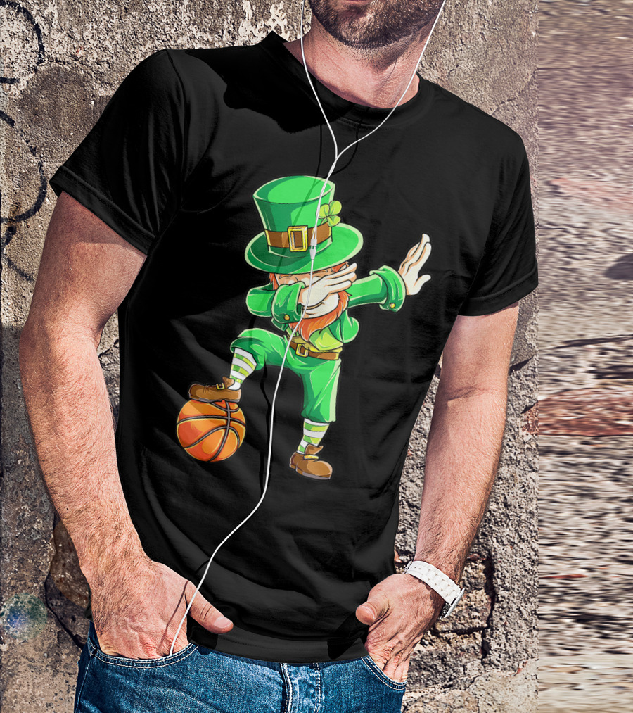 Dabbing Leprechaun On Basketball St. Patrick's Day Fun T-Shirt