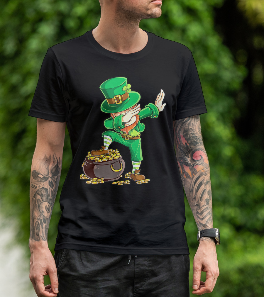 Dabbing Leprechaun Pot Of Gold St Patricks Day T-Shirt