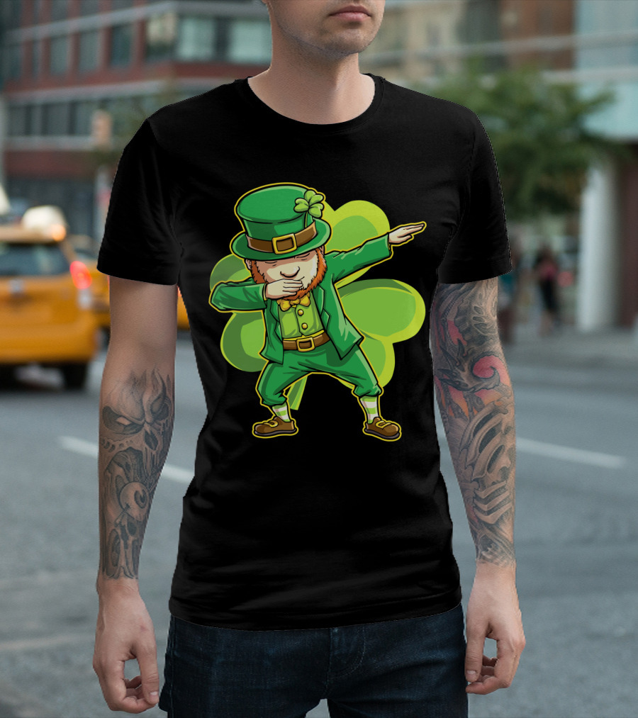 Dabbing Leprechaun Funny St Patricks Day Men Dab Shamrock T-Shirt