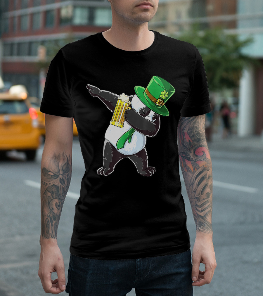 Dabbing Panda with Green Leprechaun Hat and Beer T-Shirt