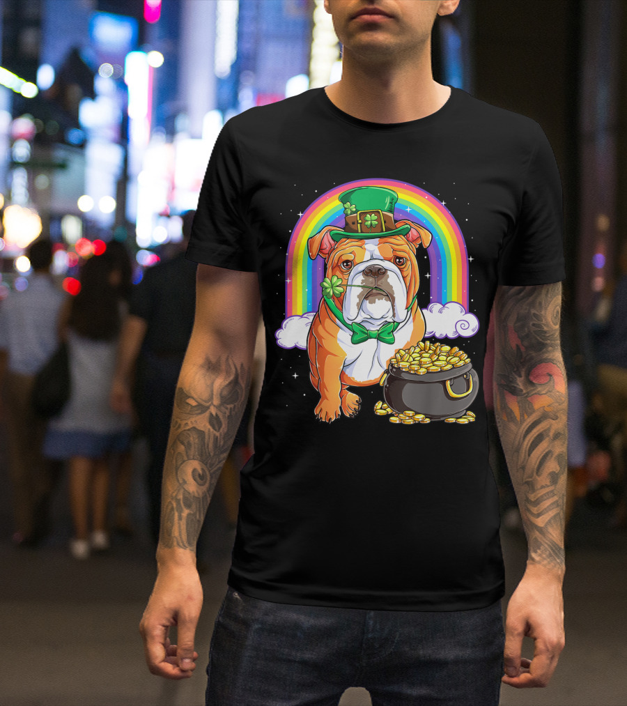 English Bulldog Leprechaun St Patricks Day Rainbow Gold Pot T-Shirt