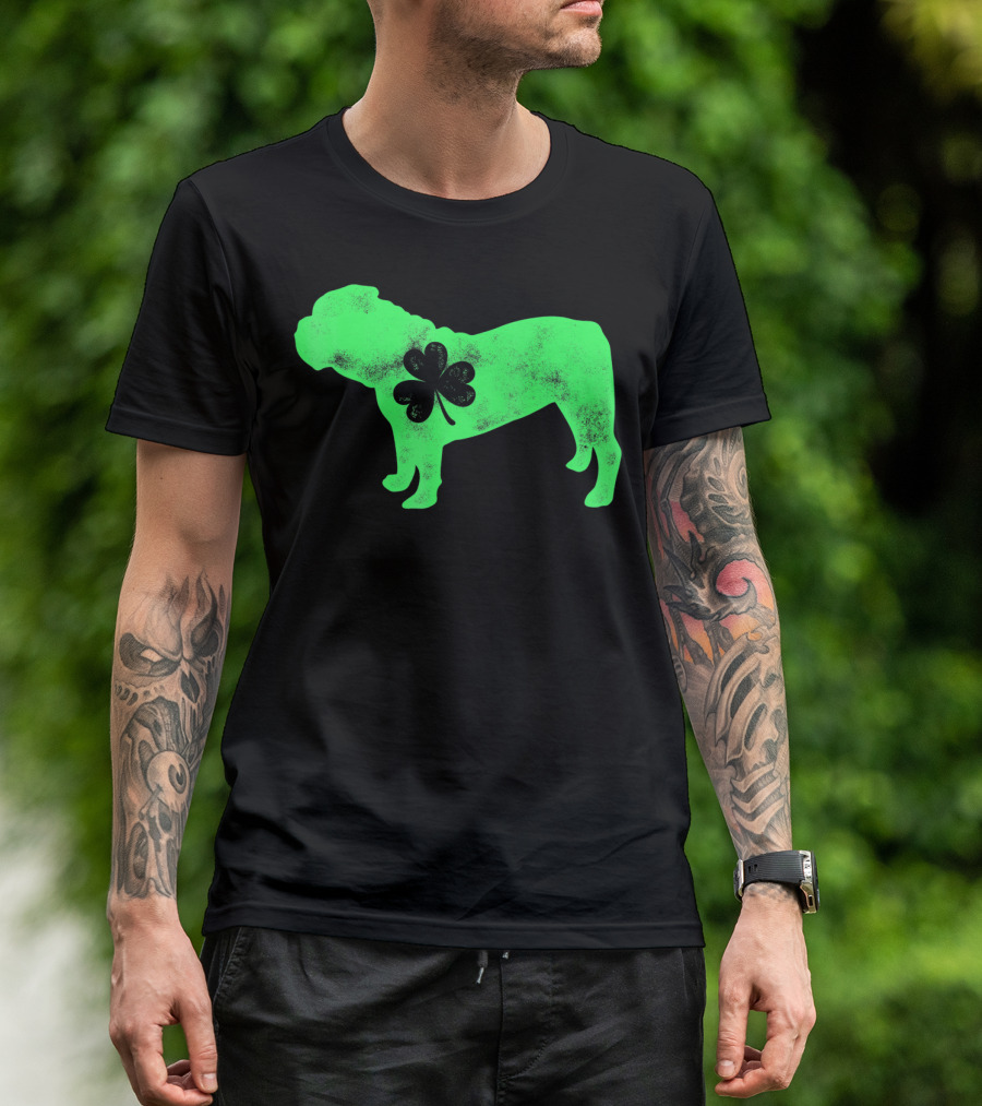 St Patricks Day English Bulldog Shamrock Men Dog T-Shirt