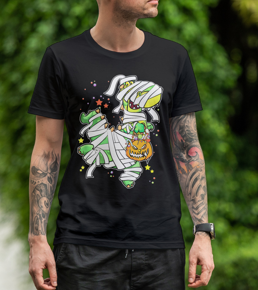Halloween Mummy Dinosaur With Pumpkin Candy Basket T-Shirt
