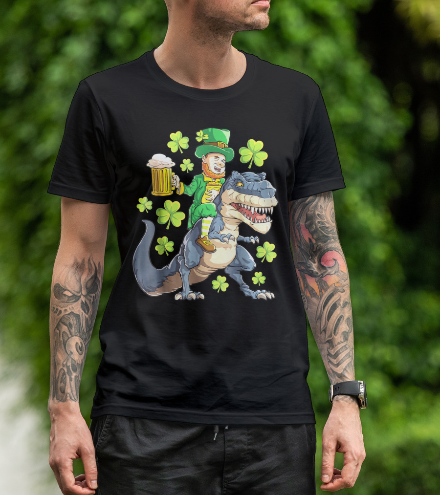 St Patricks Day Leprechaun Riding Dinosaur With Shamrocks And Beer T-Shirt