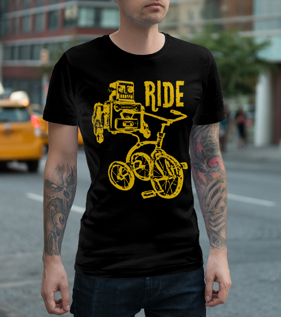 I Want To Ride My Tricycle Robot On Trike Vintage Style RIDE T-Shirt