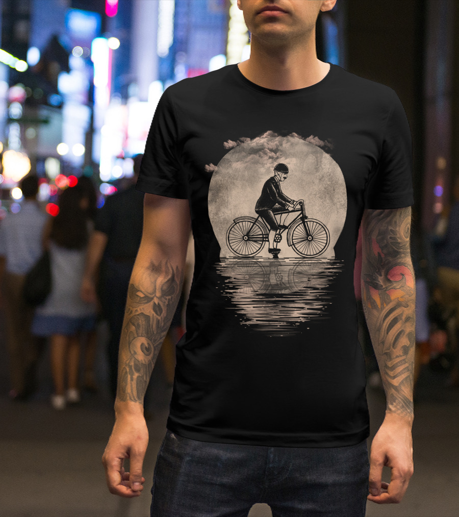 Live To Ride Cloudy Reflection Vintage Cyclist T-Shirt
