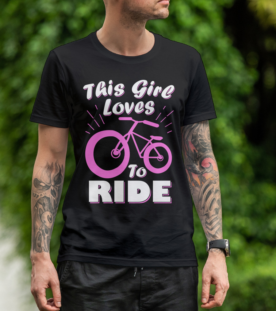 This Girl Loves To Ride Pink Bicycle Enthusiast T-Shirt