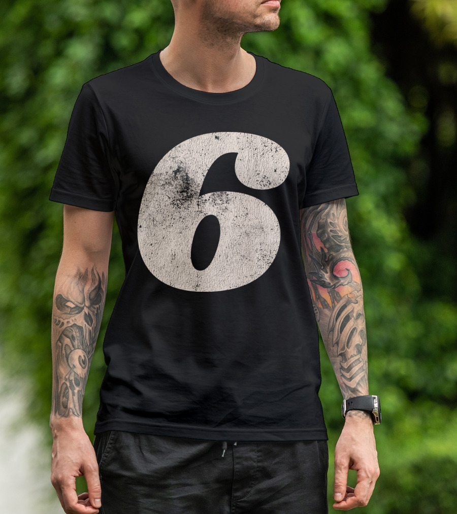 Vintagestyle Number 6 Distressed Retro Look T-Shirt