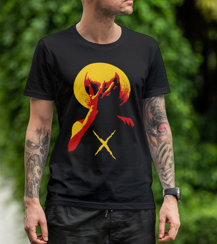 Monkey D. Luffy Portrait With Straw Hat And Crossed Arms T-Shirt