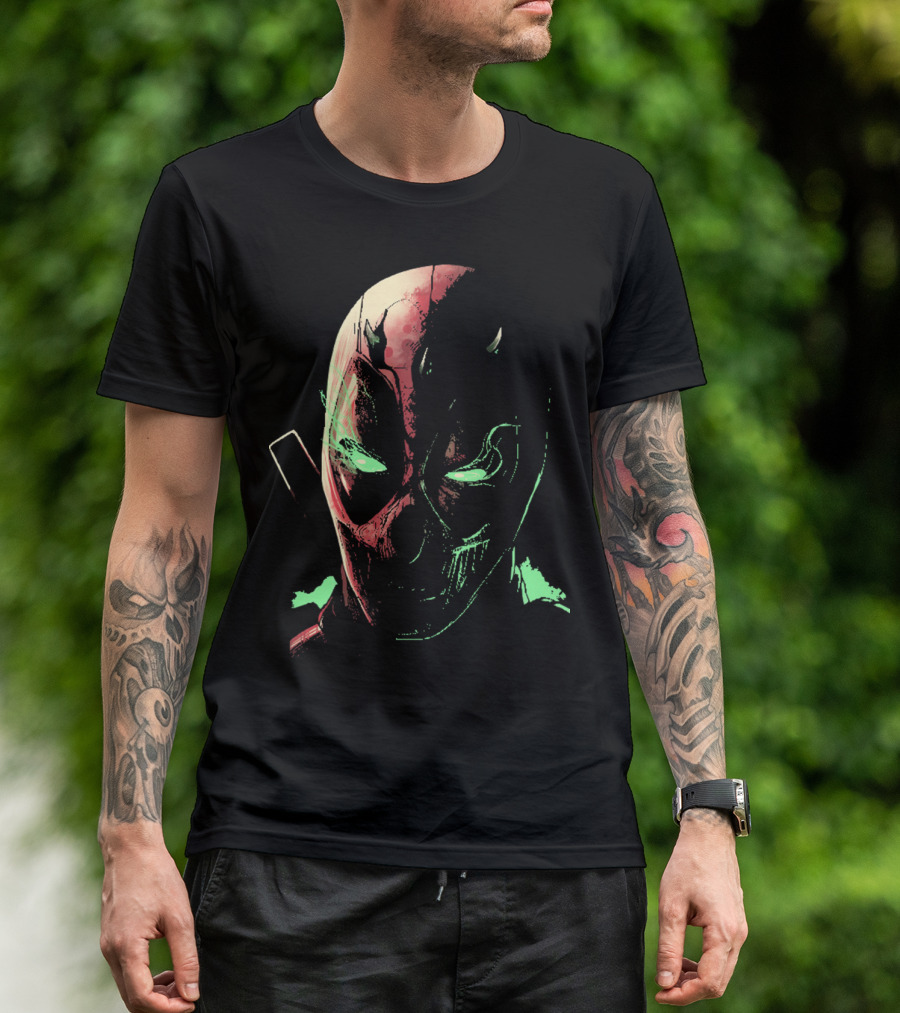 Deadpool Darth Maul Crossover Villainous Face Mashup T-Shirt