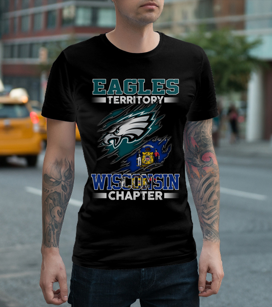 Eagles Territory Wisconsin Chapter Logo Flag Blend T-Shirt