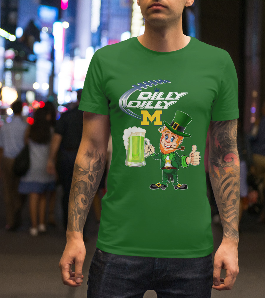 Dilly Dilly M Patrick Football Leprechaun With Green Beer T-Shirt