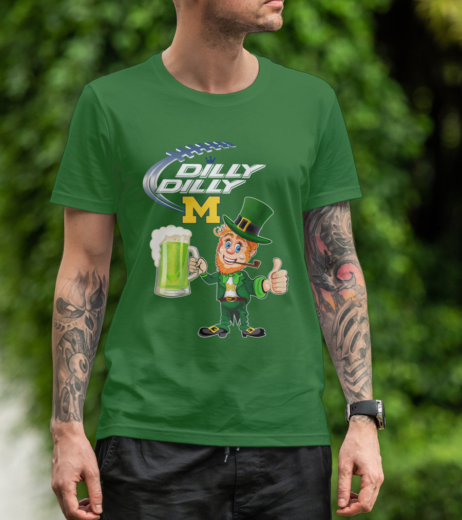 Dilly Dilly M Patrick Football Leprechaun With Green Beer T-Shirt