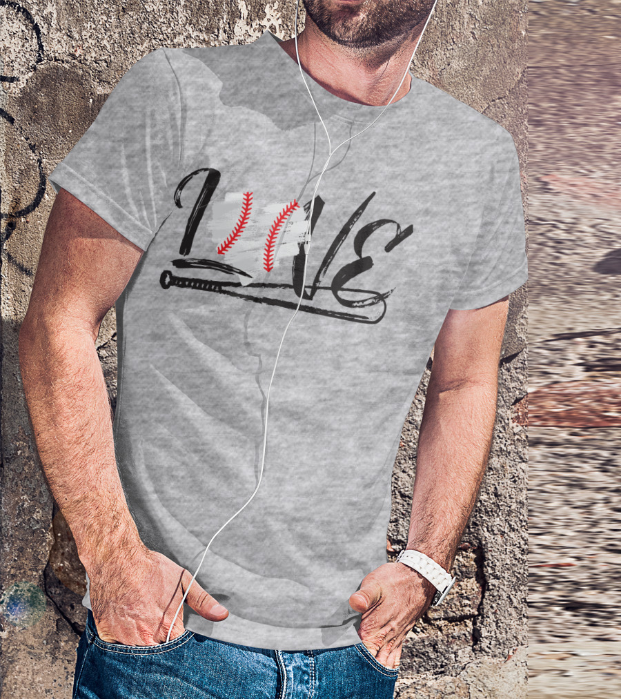 Love Baseball Bat Heart Stitching T-Shirt