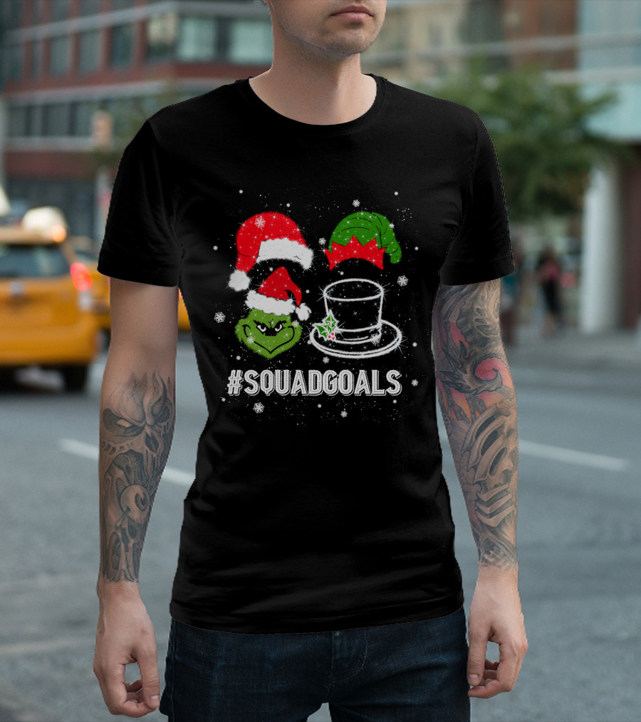 Christmas #SquadGoals Grinch Santa Elf Top Hat Snowflakes T-Shirt