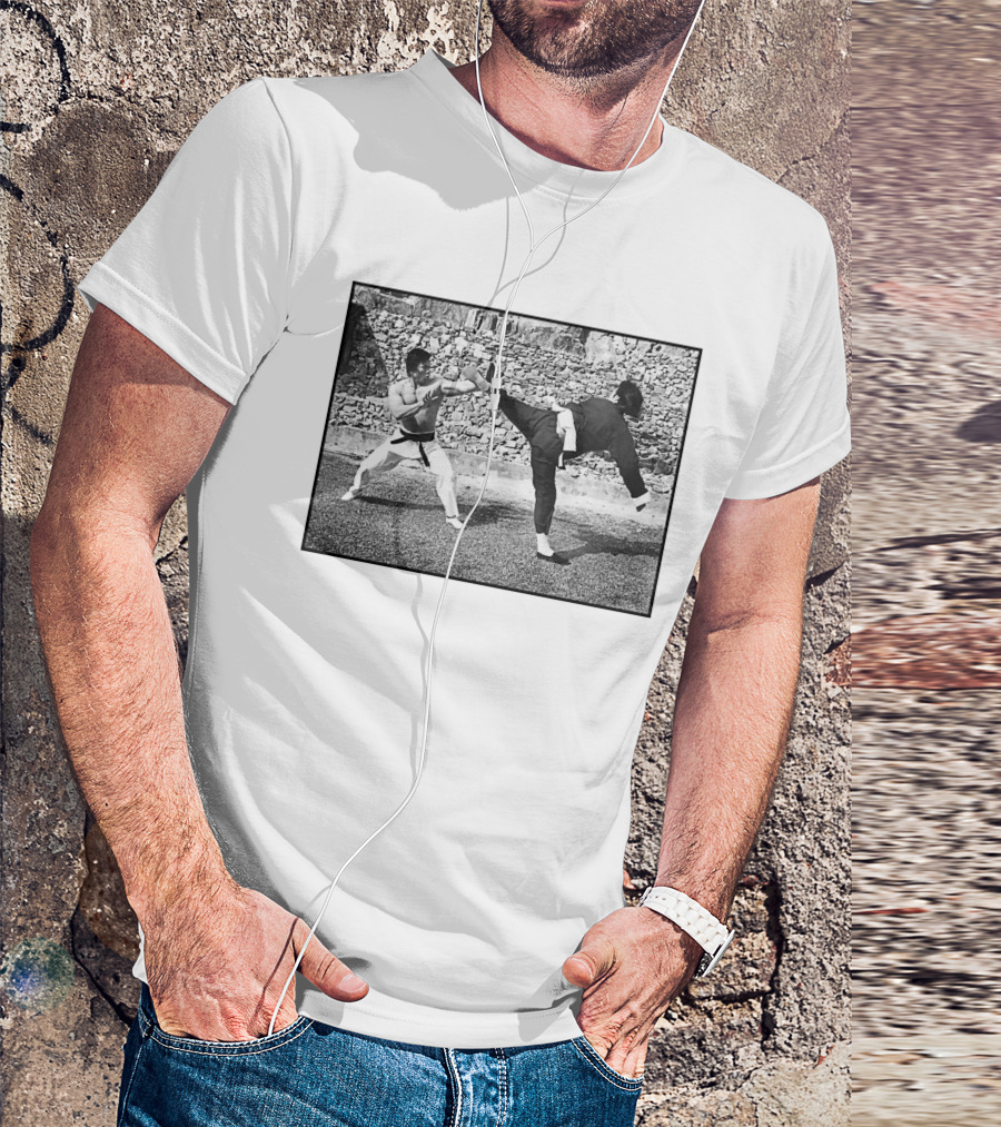 Enter The Dragon Martial Arts Standoff Scene T-Shirt