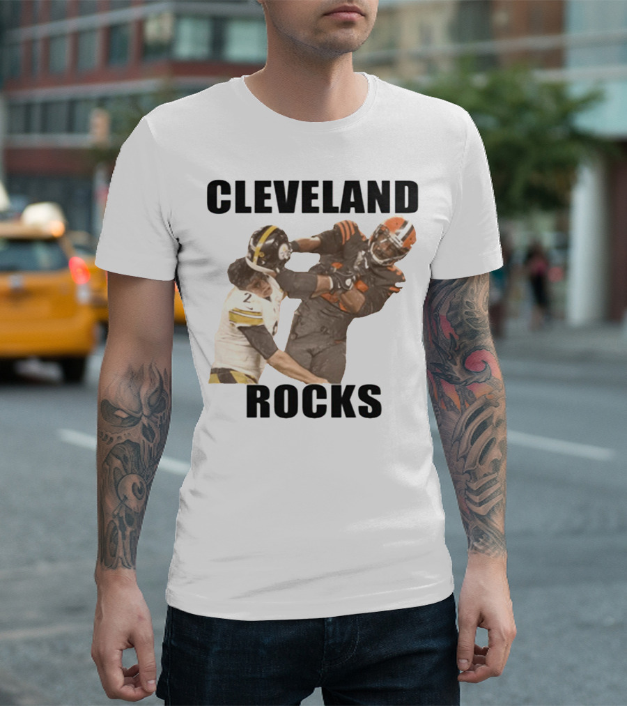 Cleveland Rocks Rudolph Started It Football Rivalry Clash T-Shirt
