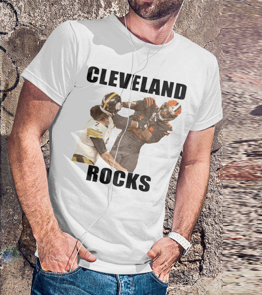Cleveland Rocks Rudolph Started It Football Rivalry Clash T-Shirt