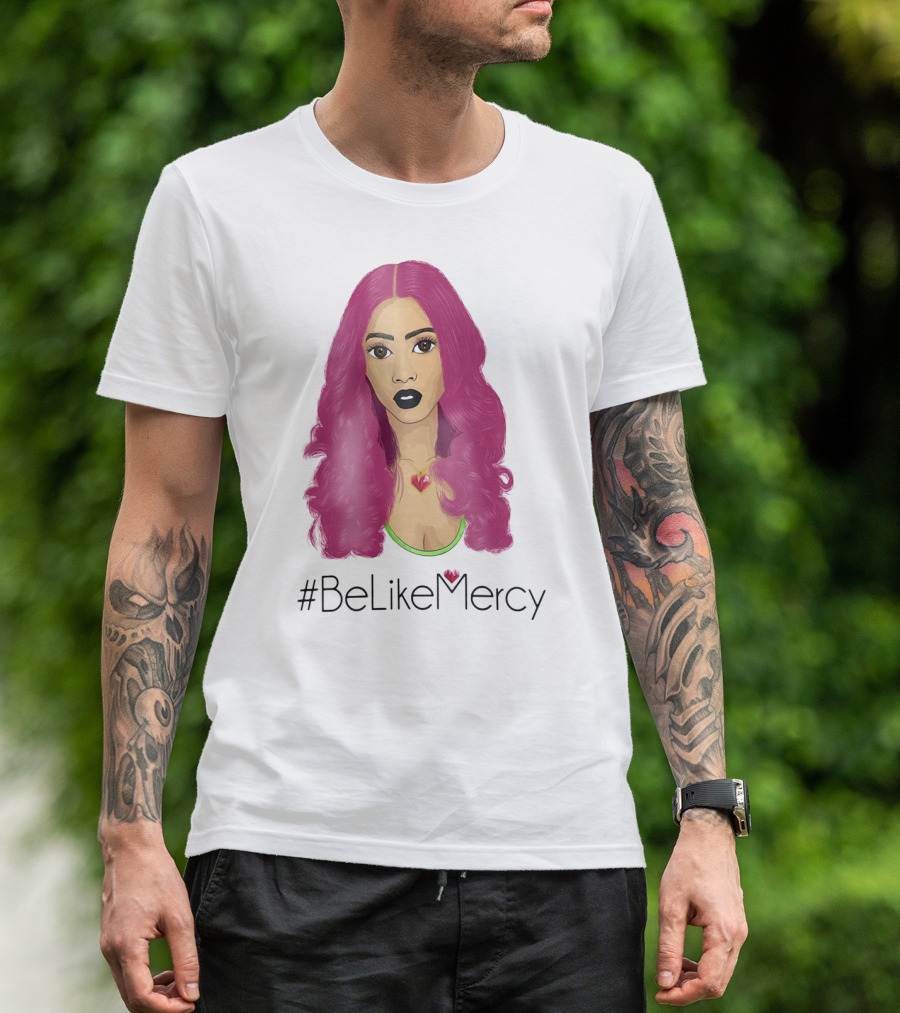 BeLikeMercy Pink Hair Black Lips Heart Necklace T-Shirt