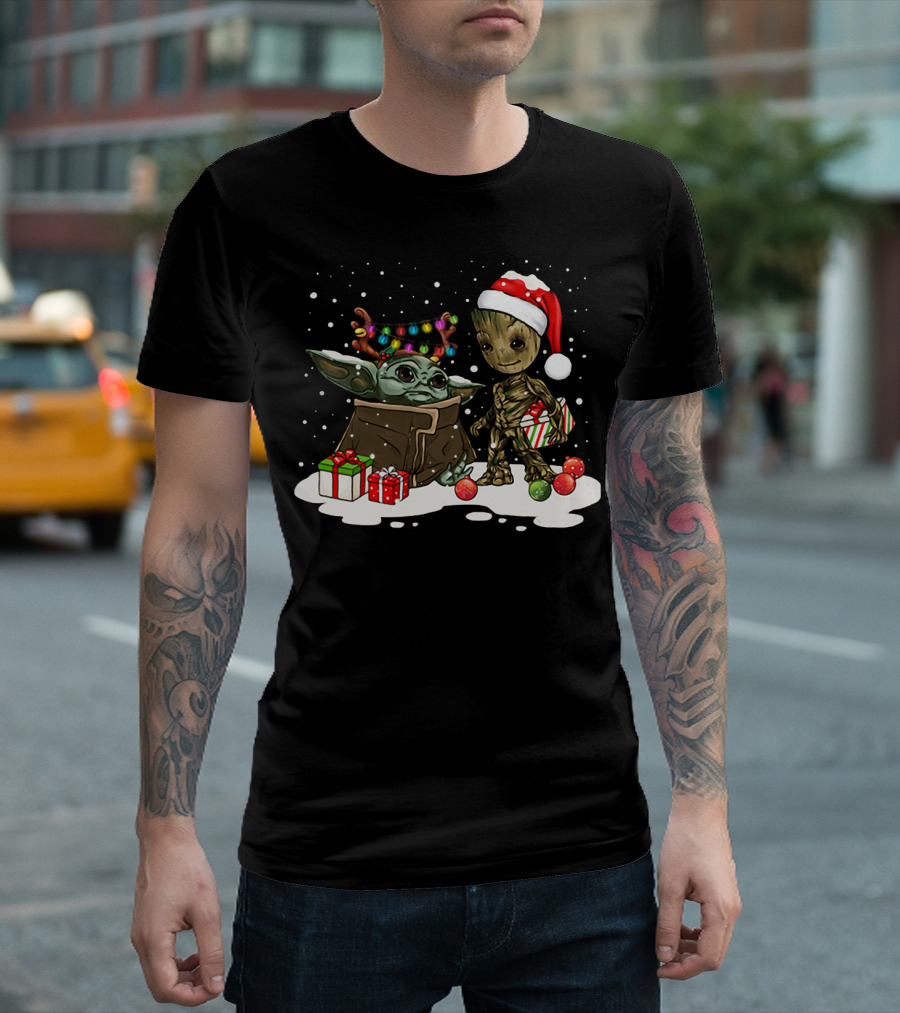 Baby Yoda And Baby Groot Christmas Santa Hat Lights T-Shirt
