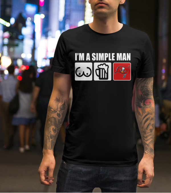 I'M A SIMPLE MAN BUCS PIRATE FLAG BEER MUG ICONS T-Shirt