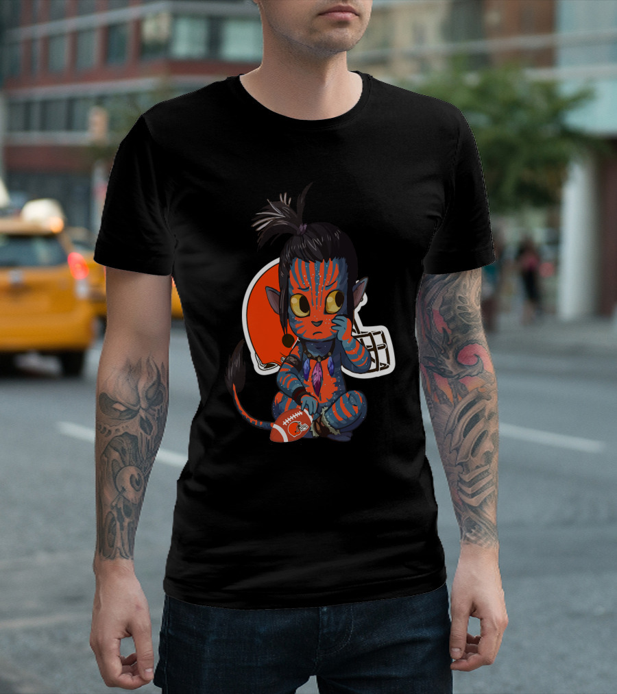 AVATAR BROWNS ALIEN CREATURE WITH FOOTBALL AND HELMET T-Shirt