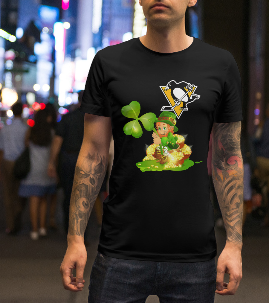 Pittsburgh Penguins St. Patrick's Day Lucky Leprechaun Hockey Shamrock Gold T-Shirt